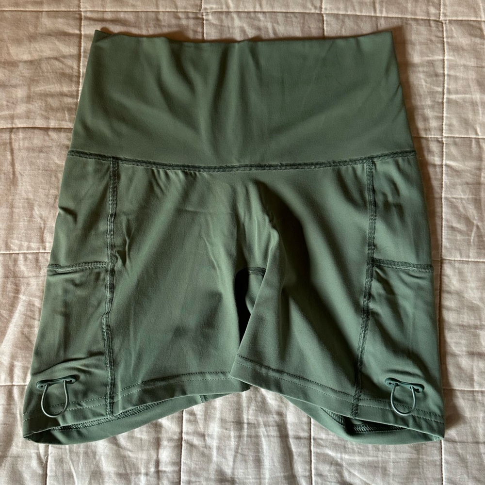 Gymshark Tight Fit Legacy Shorts
